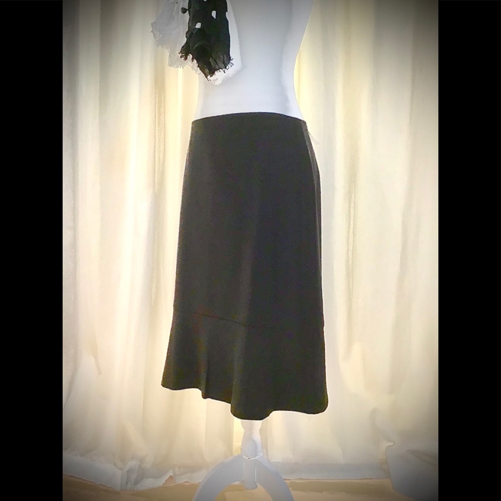 Talbots EasyTravel NWT Black Skirt, trumpet skirt